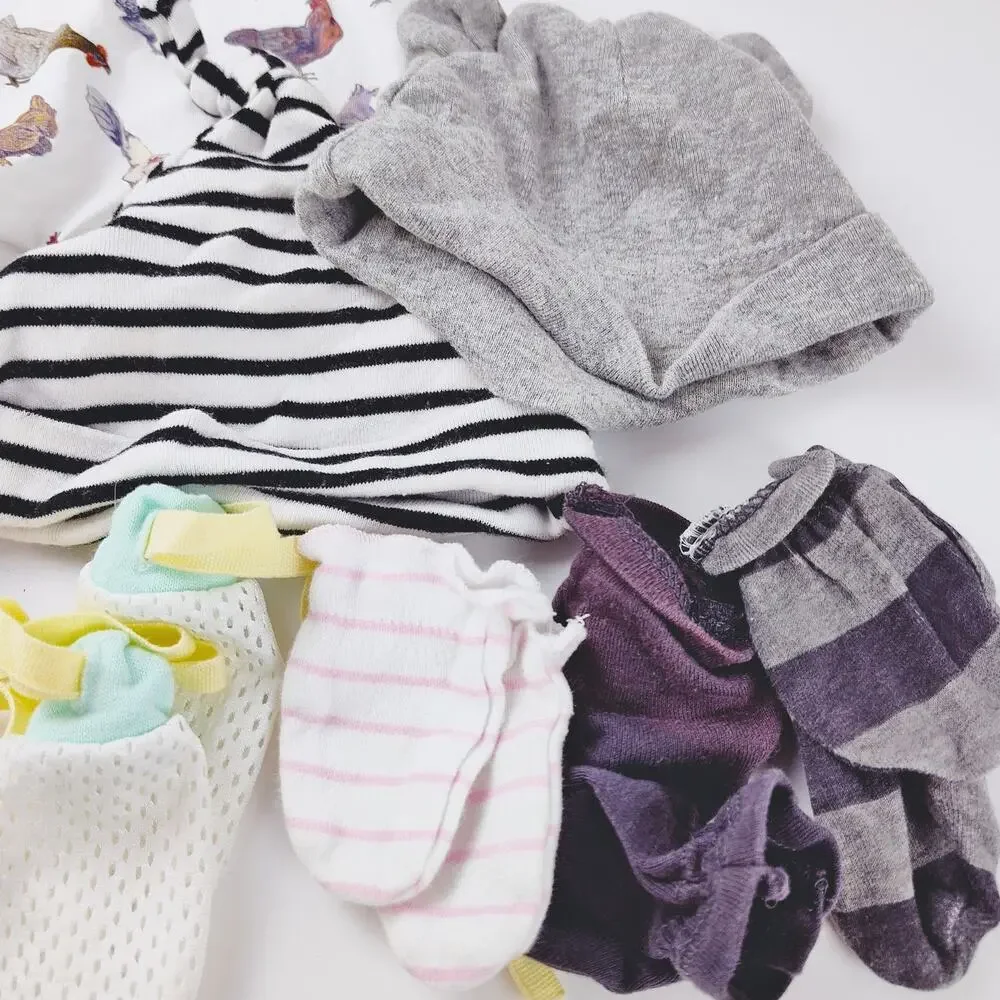 Newborn Hat & Mittens Bundle - 4 Hats & 5 Mittens